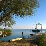 Holiday home Ferienhaus Mit Kamin Am Achterwasser In Luetow