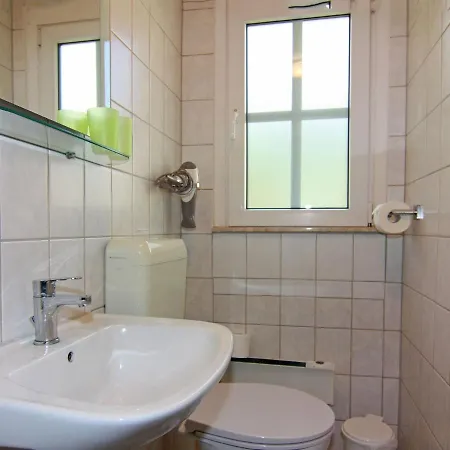 Ferienhaus Mit Kamin Am Achterwasser In Luetow
